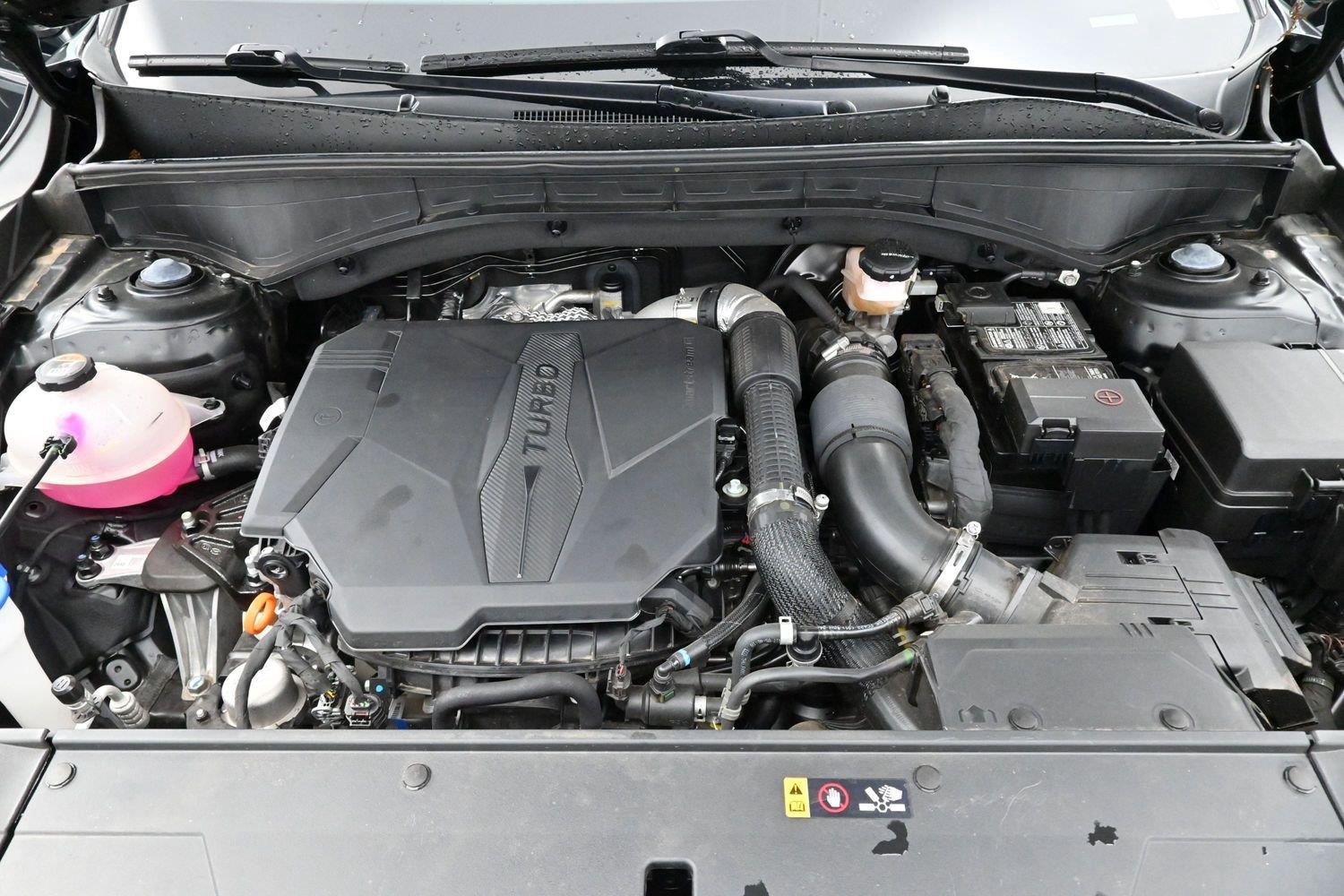 Used 2024 Ebony Black Kia X-Pro SX Prestige image 44
