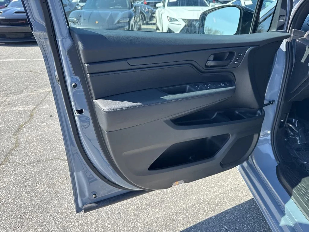 Used 2025 Gray Honda Sport-L image 27
