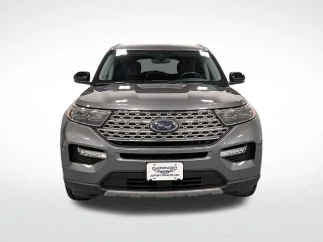 Used 2023 Gray Ford Limited image 3