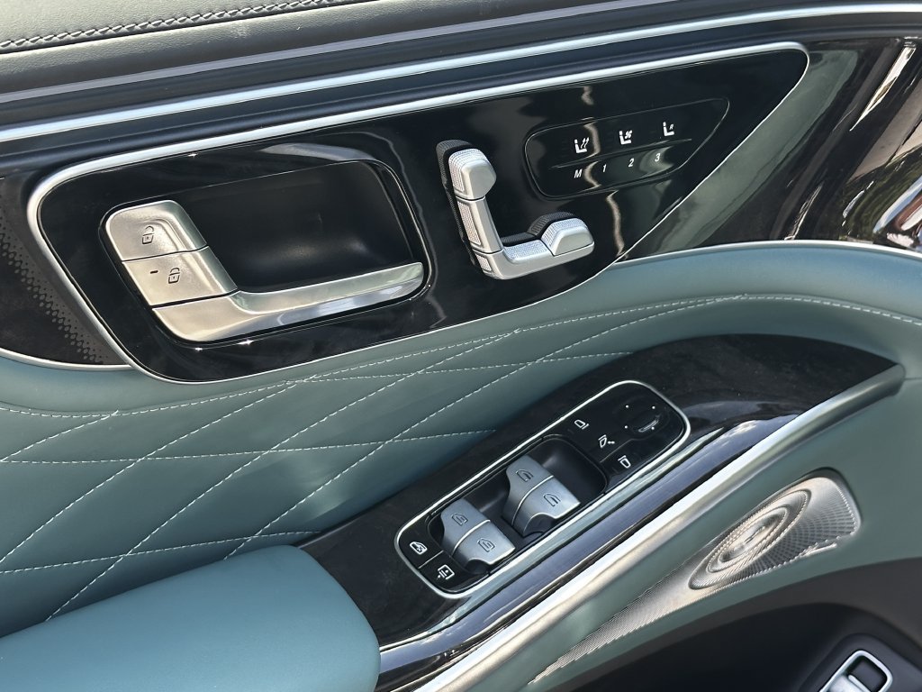New 2027 Black Mercedes-Benz S 580 image 49