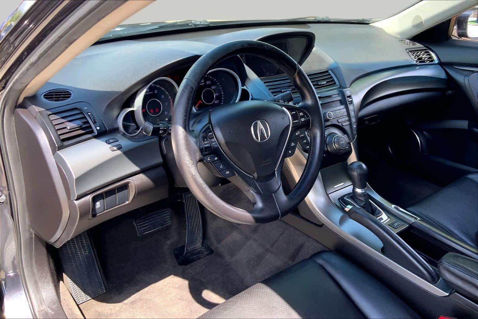 Used 2012 Graphite Luster Metallic Acura Tech Auto image 17
