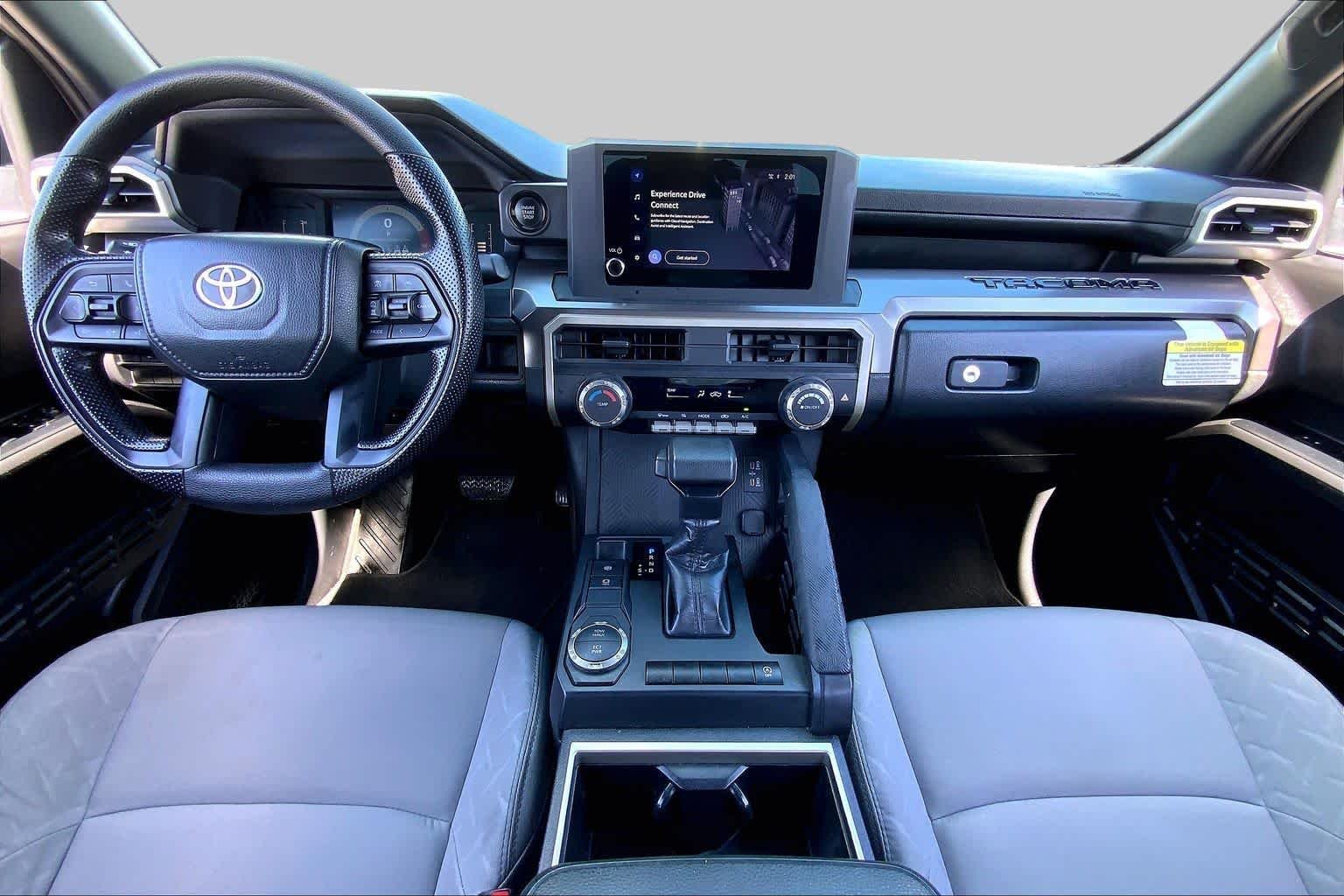 Used 2025 Blue Crush Metallic Toyota SR5 image 15
