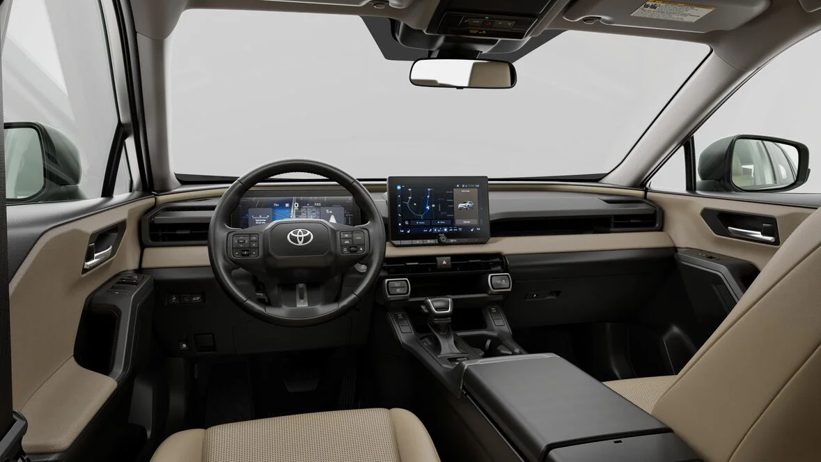 New 2026 Ice Cap Toyota XLE Premium image 5