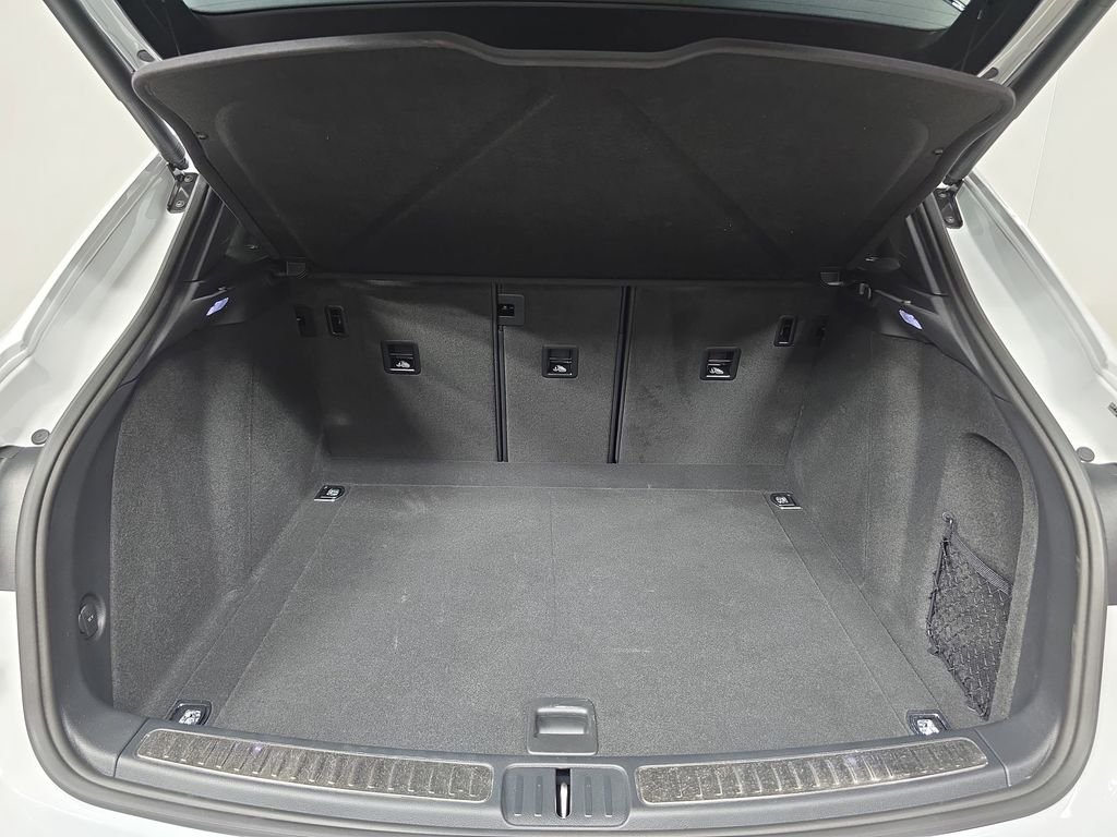 Certified Used 2025 White Porsche  image 25