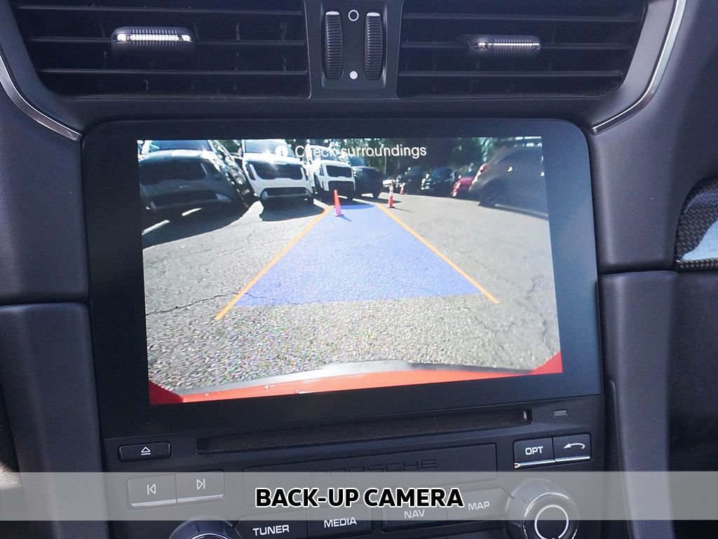 Used 2018 Red Porsche GT3 image 4