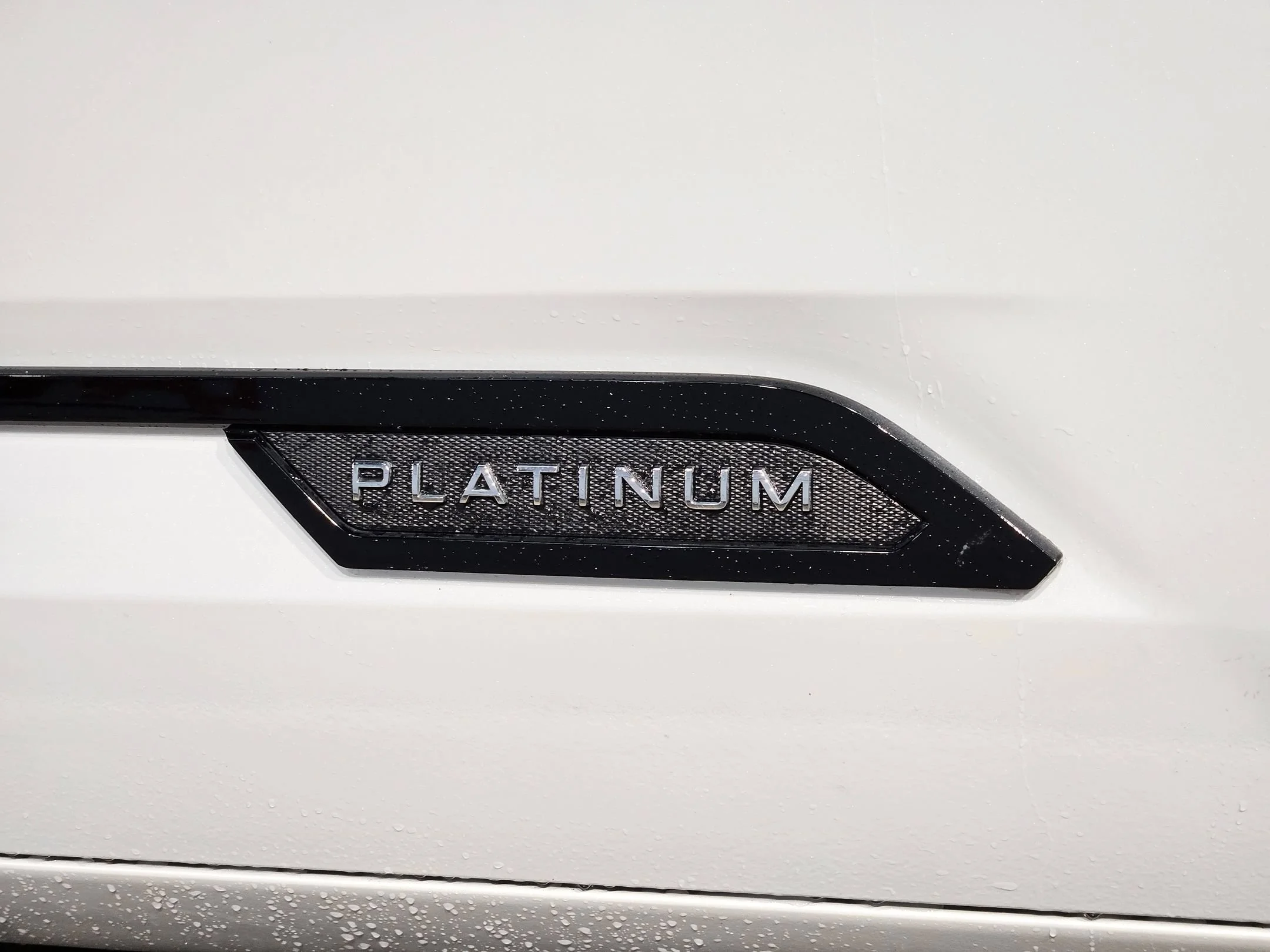 Used 2022 Wind Chill Pearl Toyota Platinum image 40