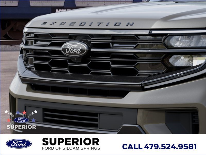 New 2027 Marsh Gray Ford Platinum image 17