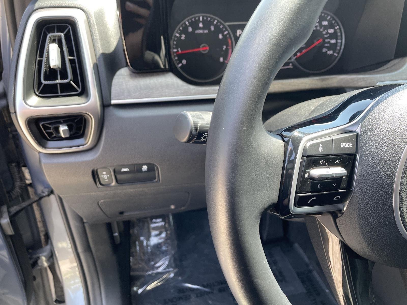 Used 2022 Everlasting Silver Kia X-Line S image 9