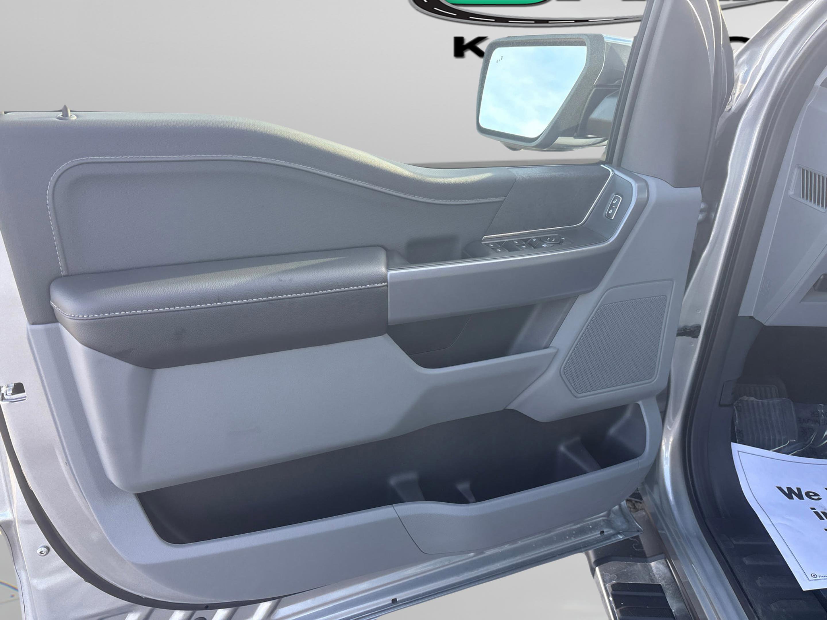 New 2026 Iconic Silver Metallic Ford XLT image 17