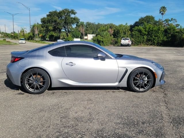 Used 2023 Silver Subaru Limited image 5