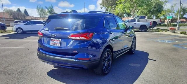 2022 Chevrolet Equinox RS - Photo 6