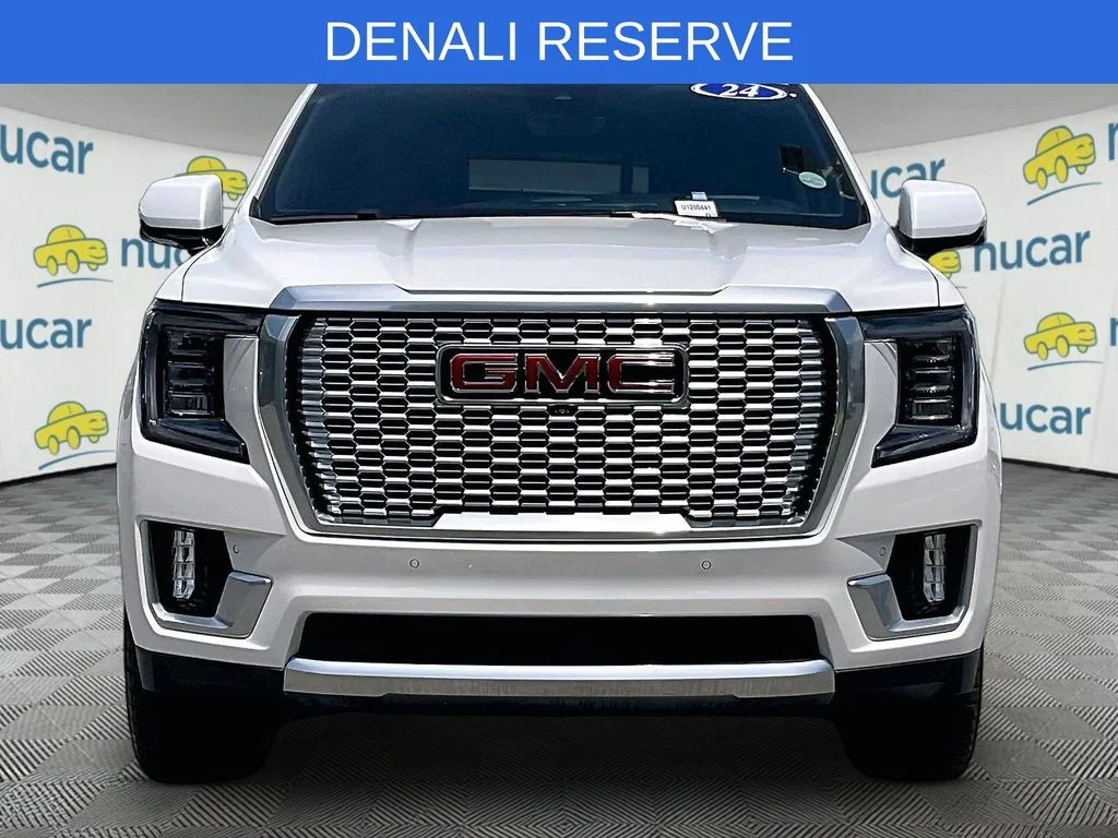 Used 2024 White GMC Denali image 2