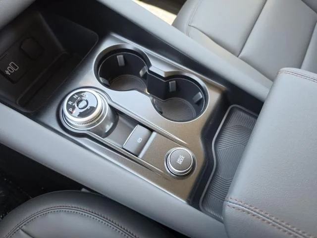 New 2026 Vapor Blue Metallic Ford Active image 40