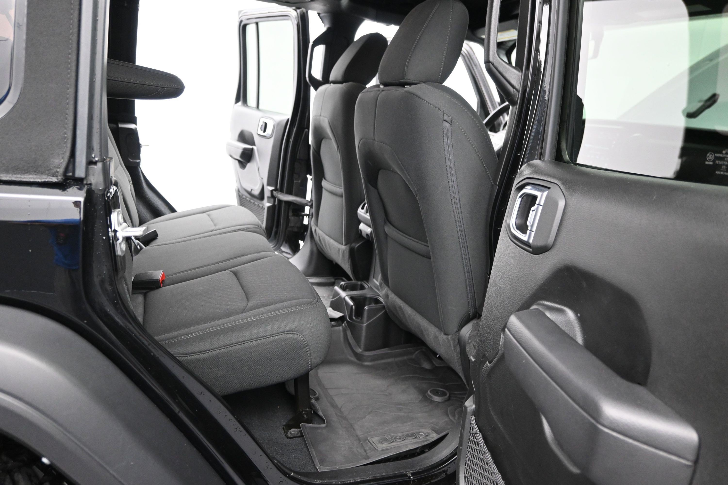 Used 2022 Black Clearcoat Jeep Unlimited Willys image 16