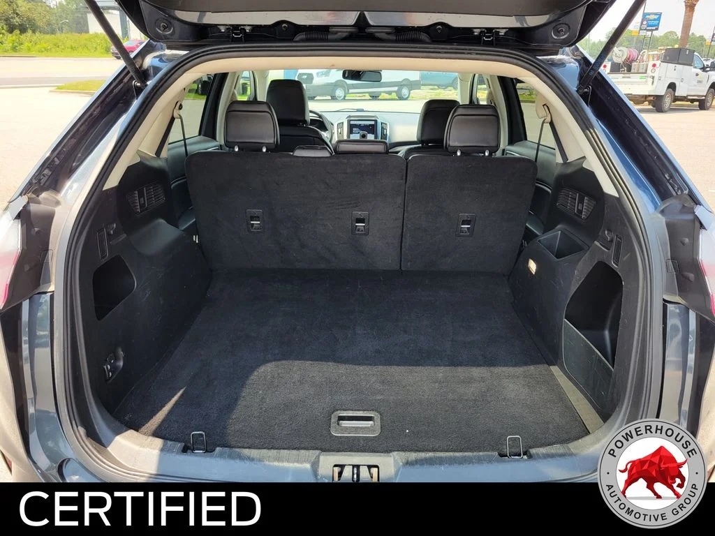 Used 2024 Blue Ford SEL image 13