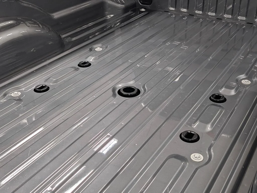 New 2026 Carbonized Gray Metallic Ford F-350® Lariat® image 31