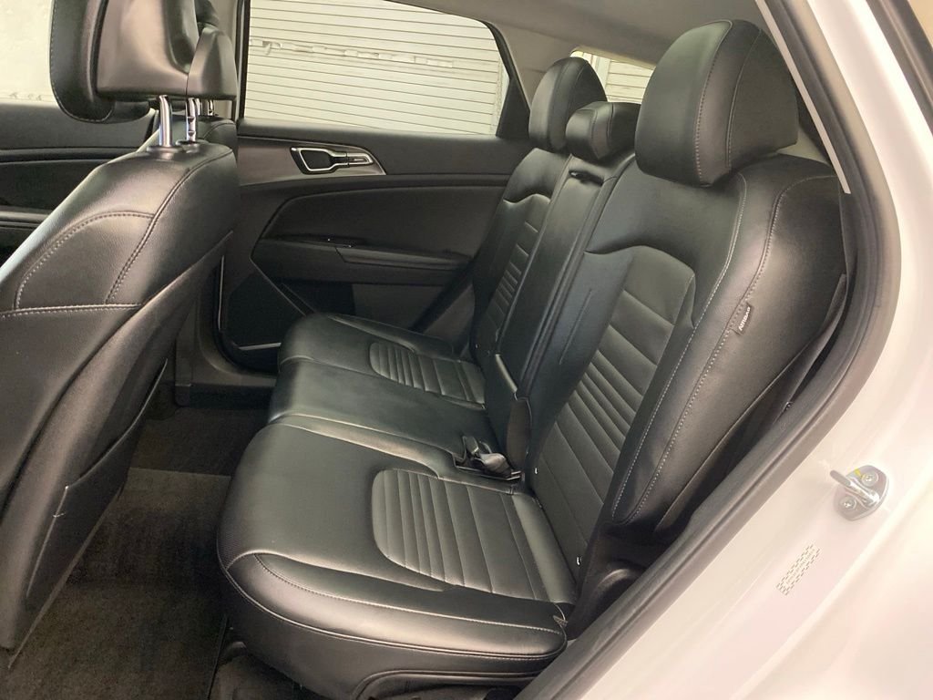 Used 2024 White Kia SX-Prestige image 22