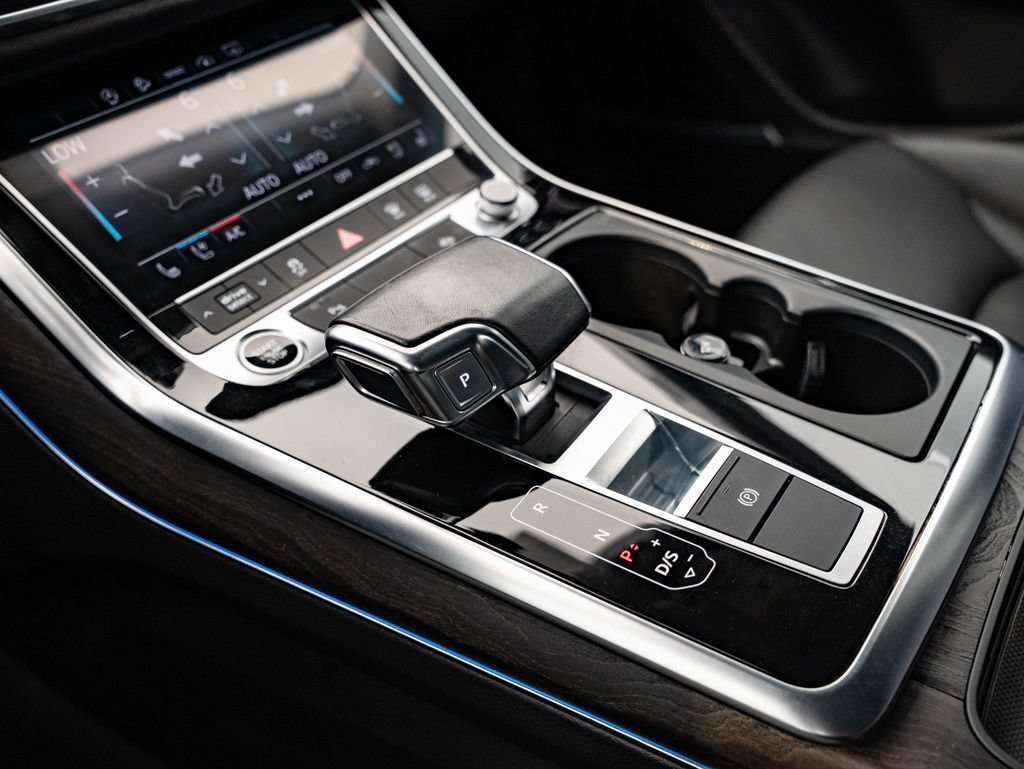 Used 2022 Mythos Black Metallic Audi 55 Premium Plus image 37