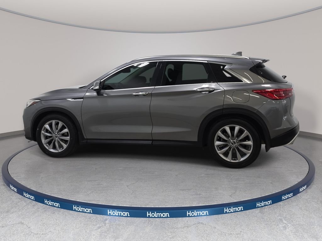 Used 2019 Graphite Shadow INFINITI LUXE image 9
