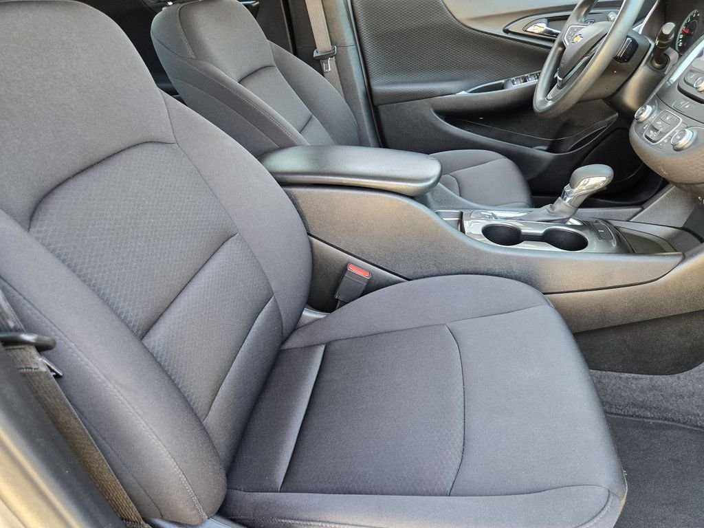 Used 2024 Gray Chevrolet LS image 9