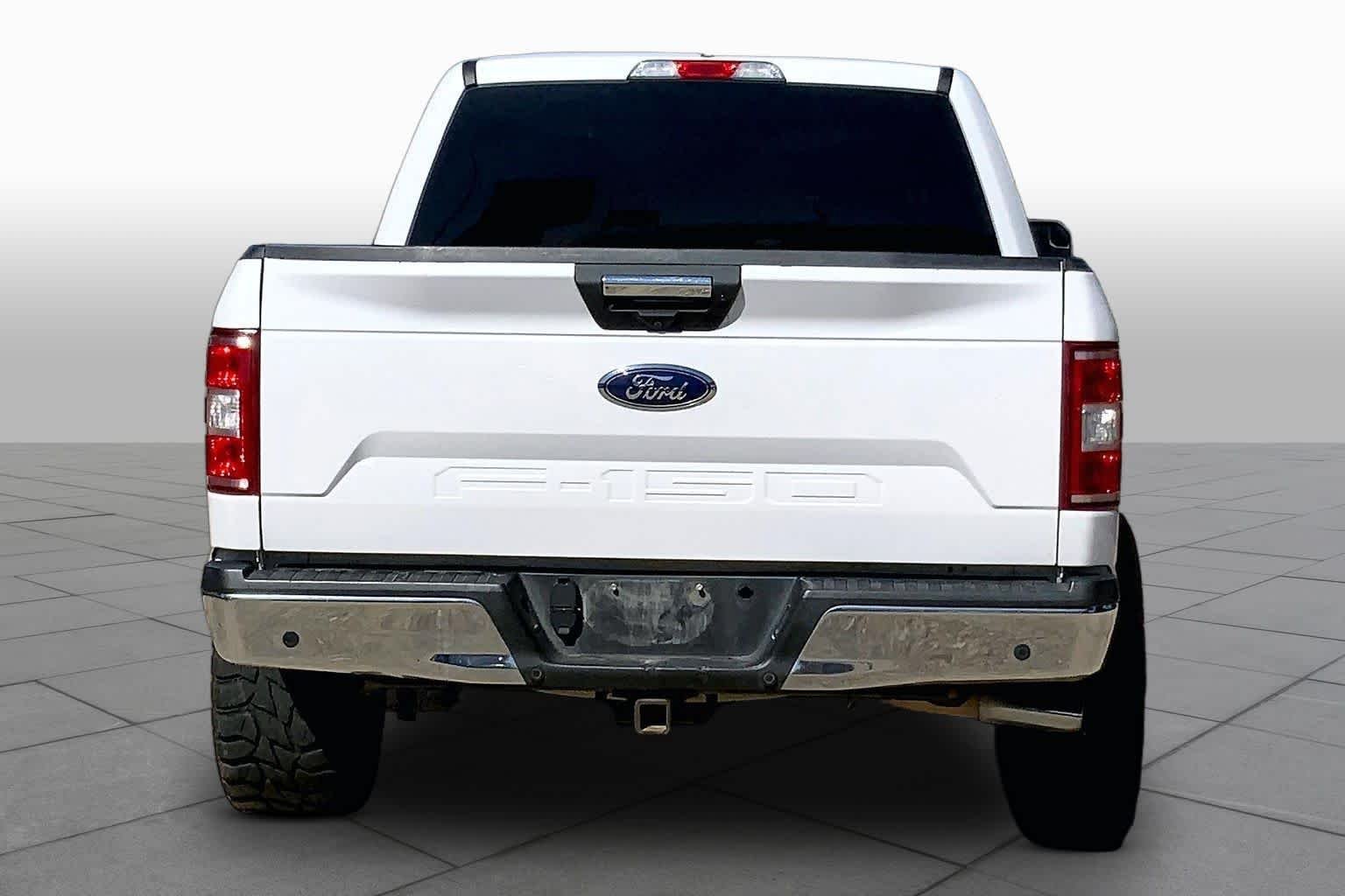 Used 2020 Oxford White Ford XLT image 4