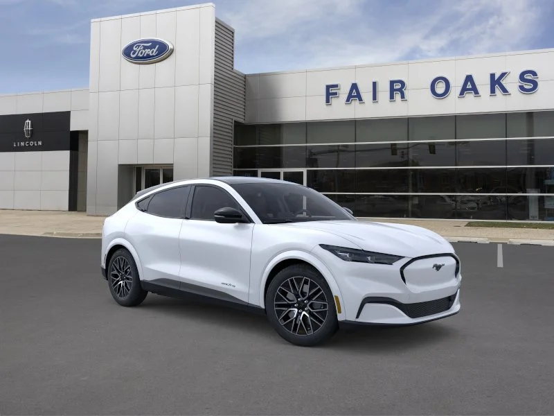 New 2026 Star White Metallic Tri-coat Ford Premium image 7
