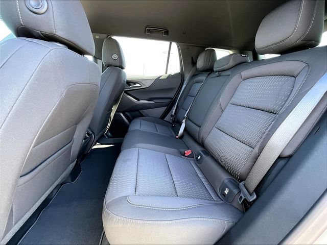 2027 Chevrolet Equinox LT - Photo 11