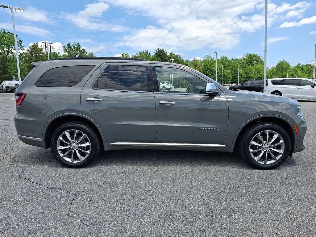 Used 2022 Gray Dodge Citadel image 8