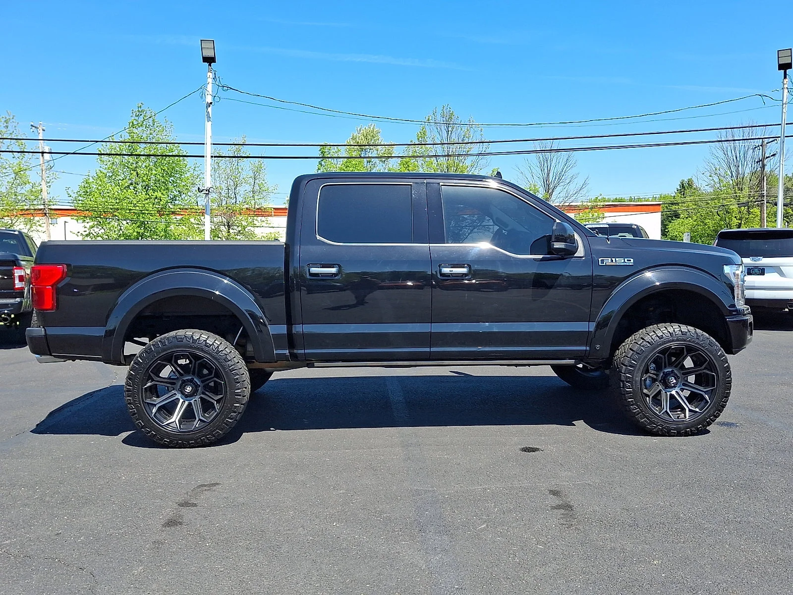 Used 2019 Agate Black Metallic   Um Ford Limited image 12