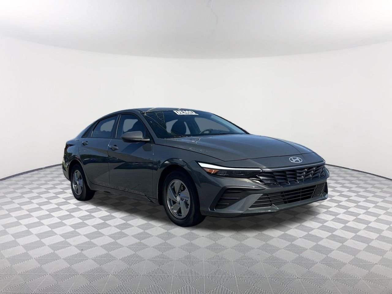 New 2026 Ecotronic Gray Hyundai SE image 3