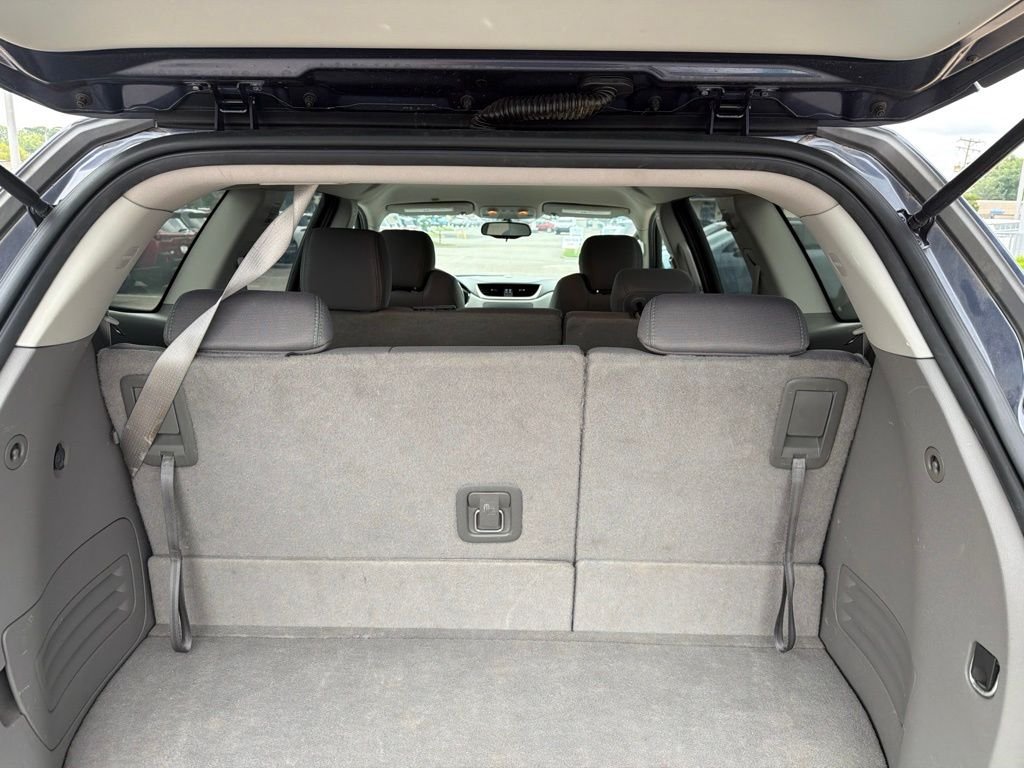 Used 2013 Blue Chevrolet LS image 9