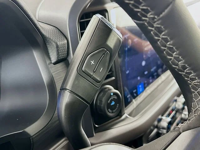 New 2026 Agate Black Metallic Ford XLT image 17