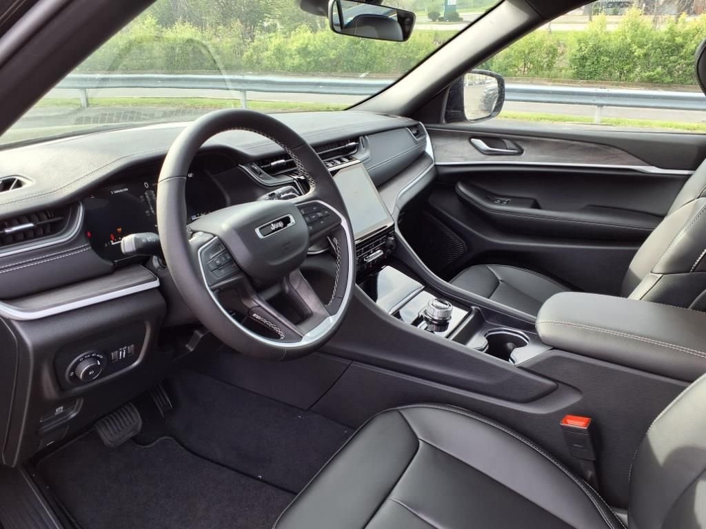 2025 Jeep Grand Cherokee Limited - Photo 8