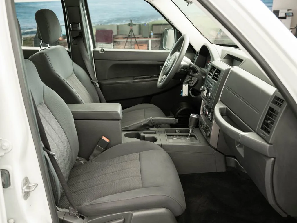 Used 2012 Bright White Clearcoat Jeep Sport image 22