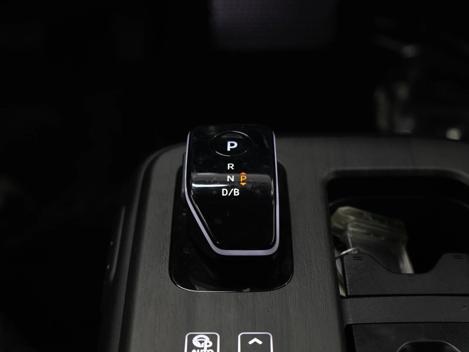 Used 2023 Northern Lights Metallic Nissan PREMIERE image 19