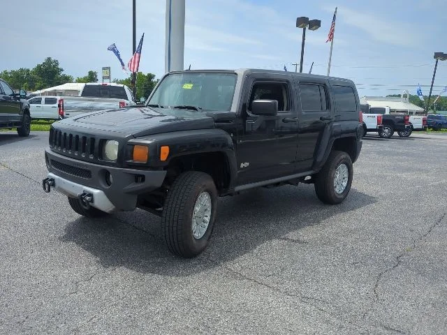 Used 2009 Black Hummer Base image 5