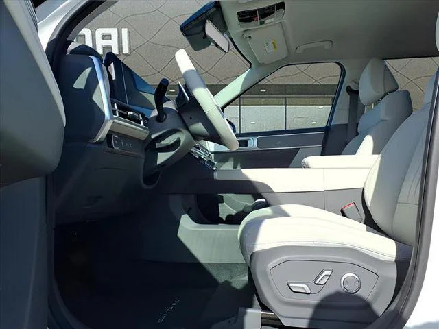 New 2026 White Hyundai SEL image 13
