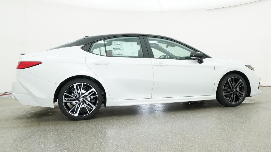 New 2026 Wind Chill Pearl with Midnight Black Metallic roof Toyota XSE image 15
