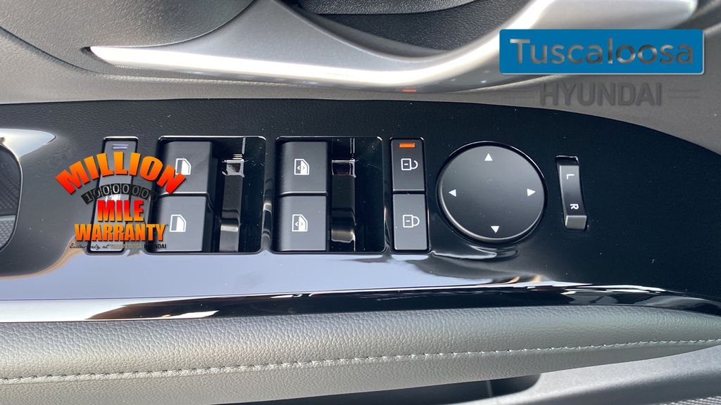 2026 Hyundai Santa Cruz Limited - Photo 13