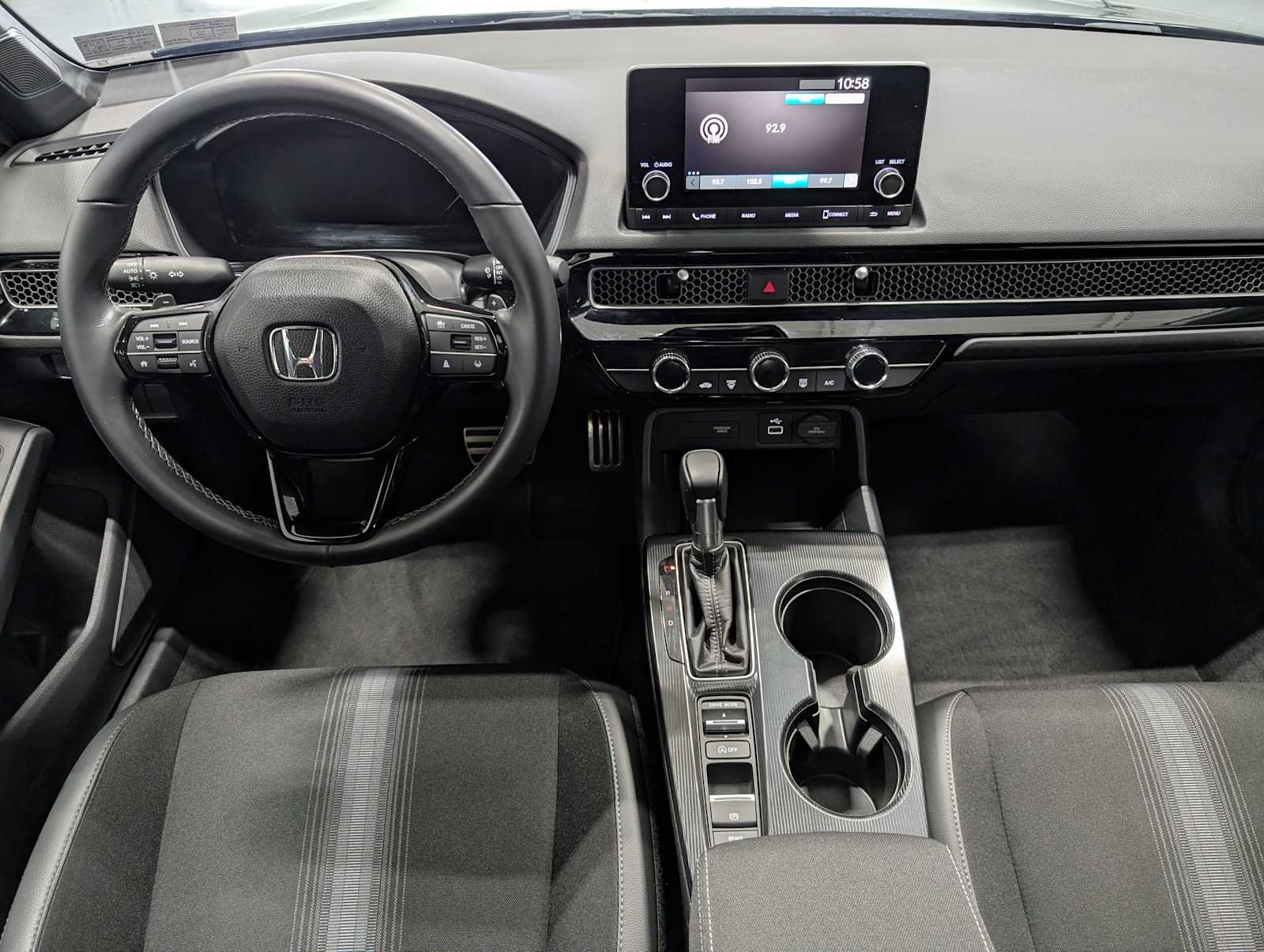 2024 Honda Civic Hatchback Sport - Photo 17