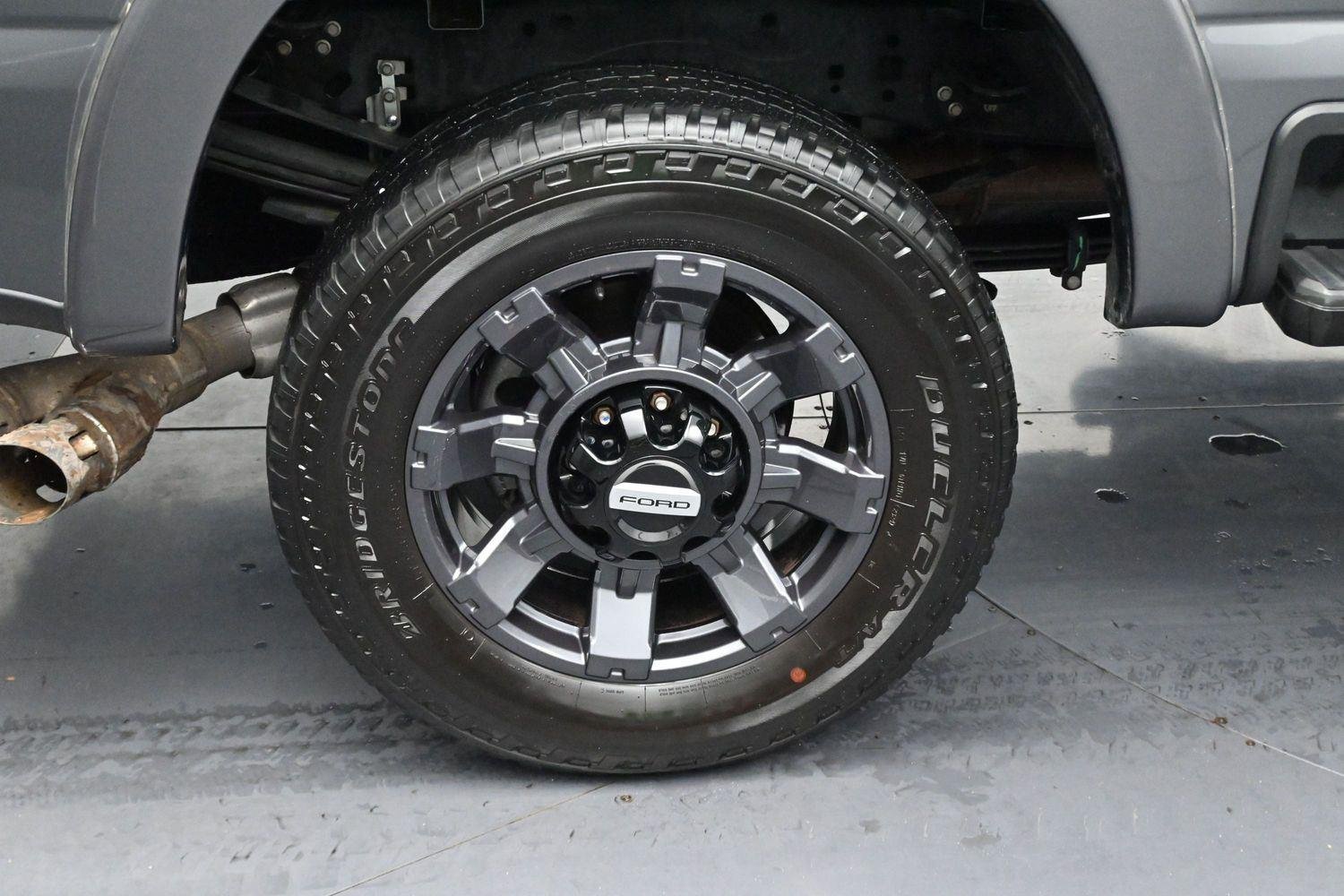 Used 2023 Carbonized Gray Ford XLT image 34