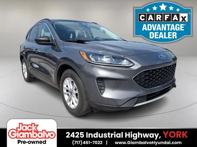 Used 2022 Gray Ford SE image 1