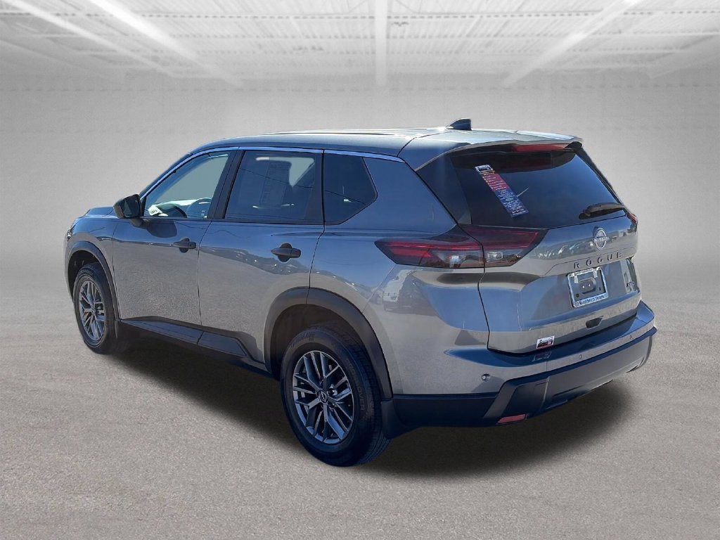 Used 2024 Gun Metallic Nissan S image 4