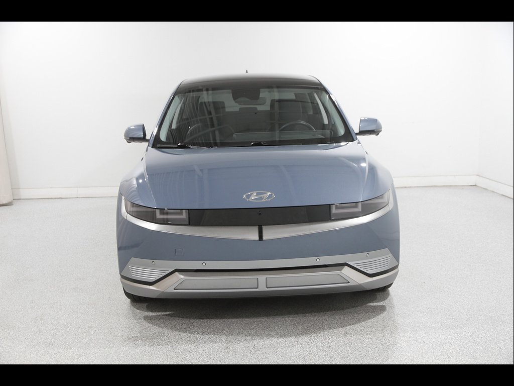 Certified 2023 Hyundai IONIQ 5 Limited with VIN KM8KRDAF4PU200886 for sale in Mentor, OH
