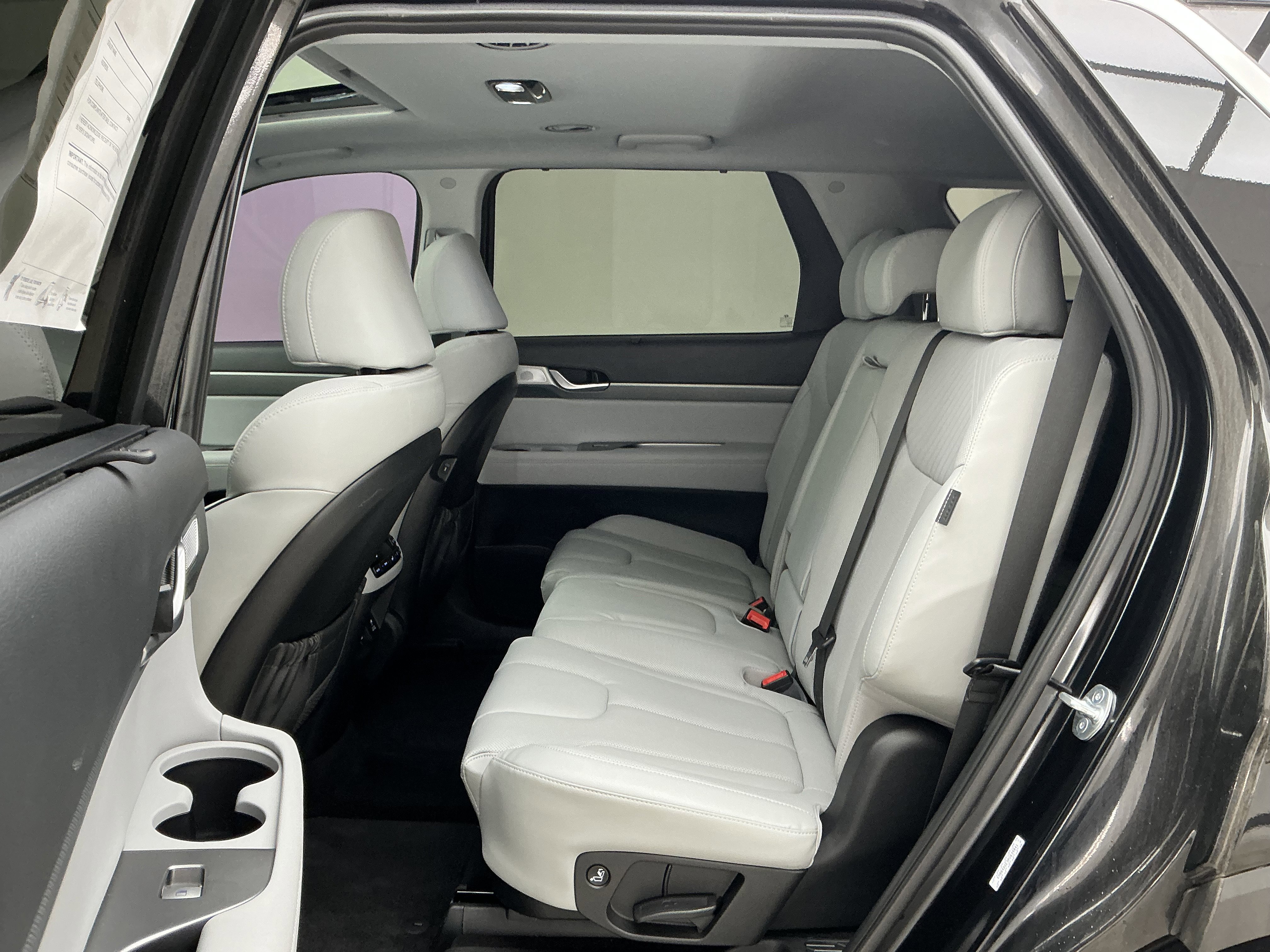 Certified Used 2023 Abyss Black Pearl Hyundai SEL image 19