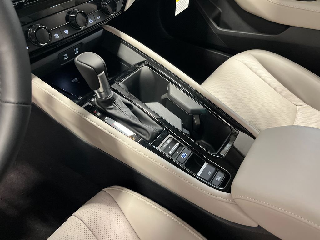 New 2026 Platinum White Pearl Honda Touring image 20