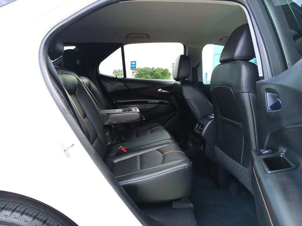 Used 2022 Beige Chevrolet Premier image 28
