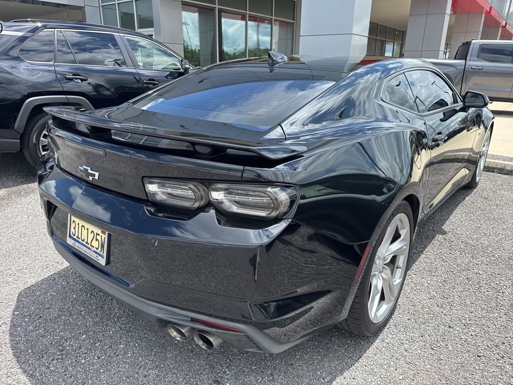 Used 2019 Black Chevrolet 1SS image 8