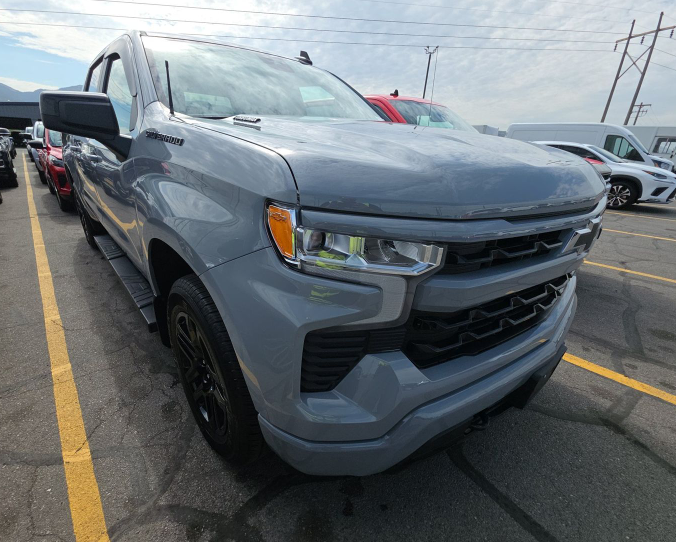 Used 2025 Gray Chevrolet RST image 3