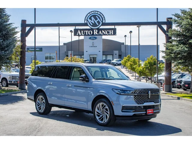 2027 Lincoln Navigator Reserve L